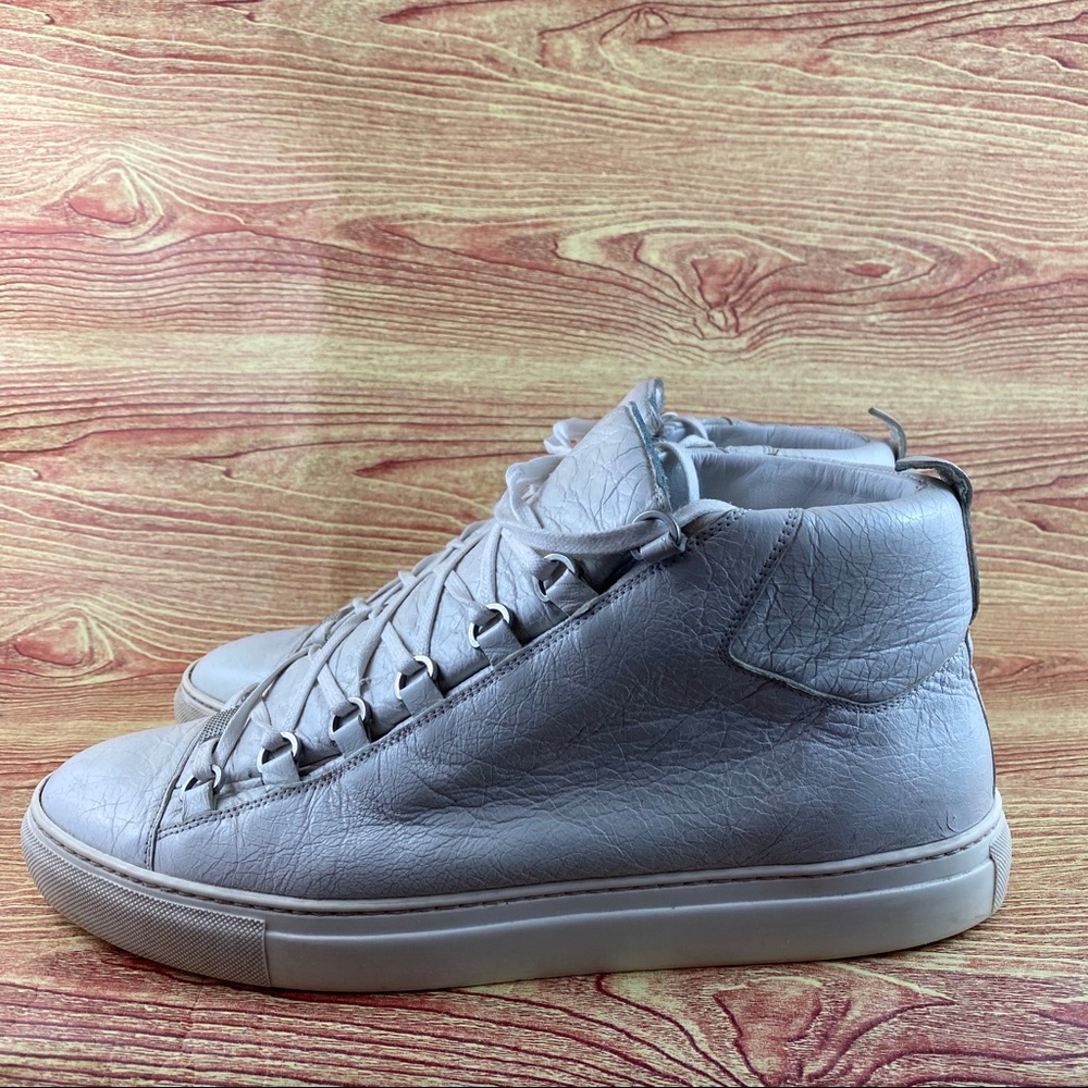 ** sold sold **Balenciaga Arena High Top